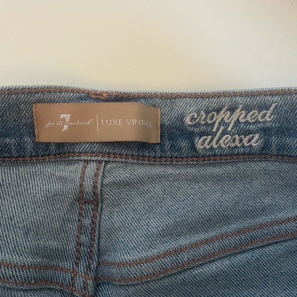 Cropped Alexa in Luxe Vintage - Picture 8 of 10